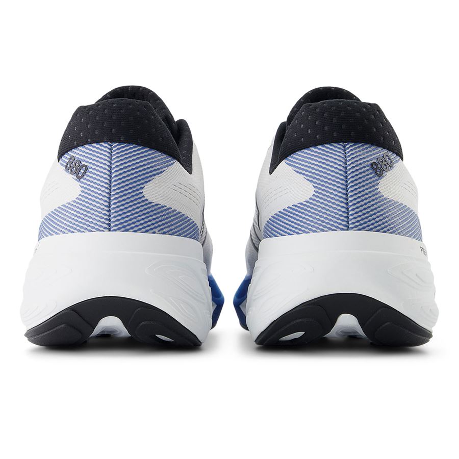  New Balance | M880N15